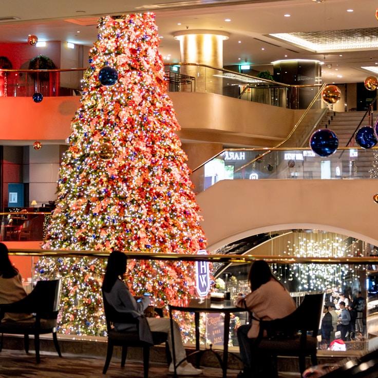 Dining out as an expat family in Canada